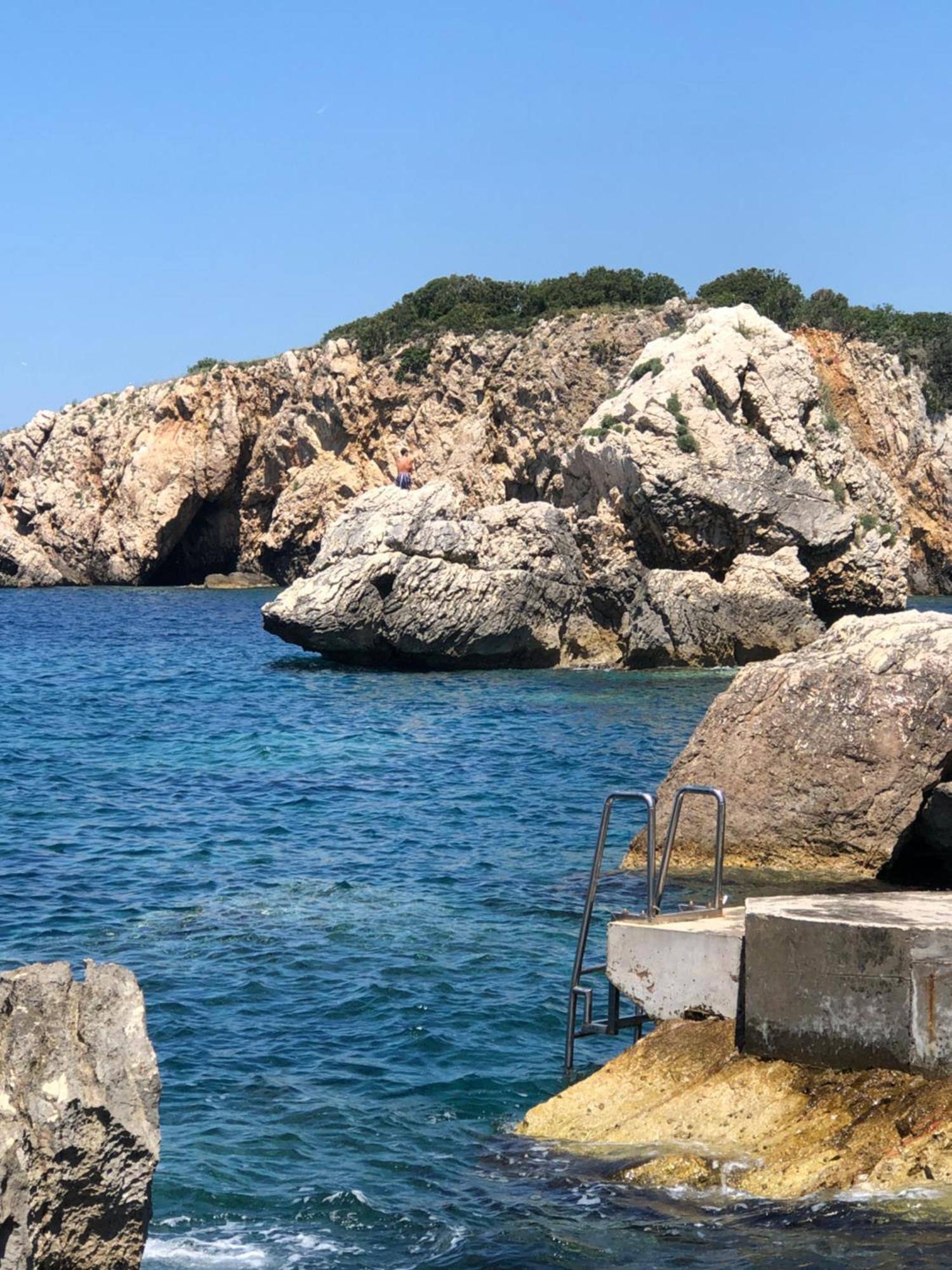 Continuum Lägenhet Ulcinj Exteriör bild